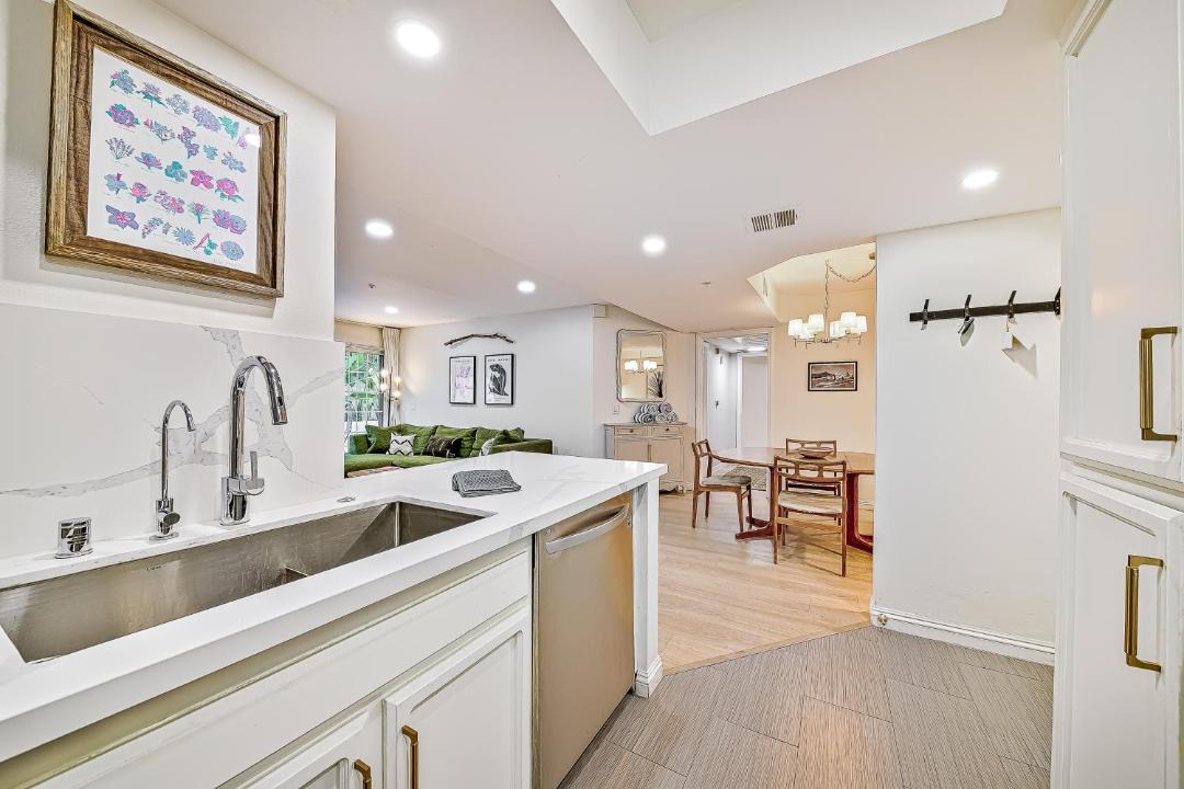 Photo of Kitchen in Los Angeles