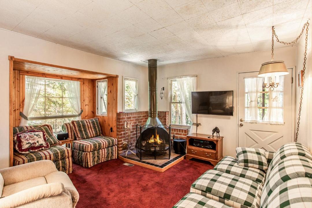 Photo of Others in Lake Arrowhead