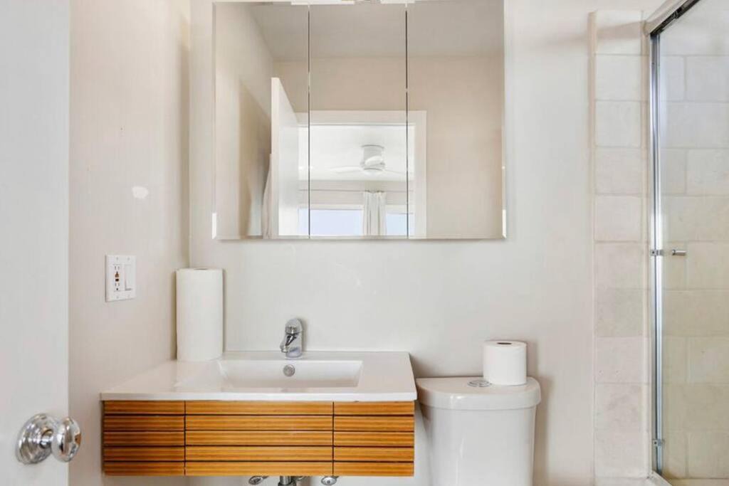 Photo of Bathroom in Malibu