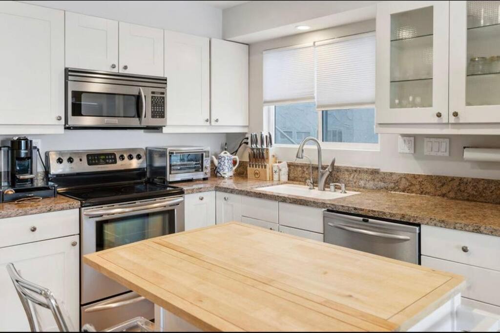 Photo of Kitchen in Malibu