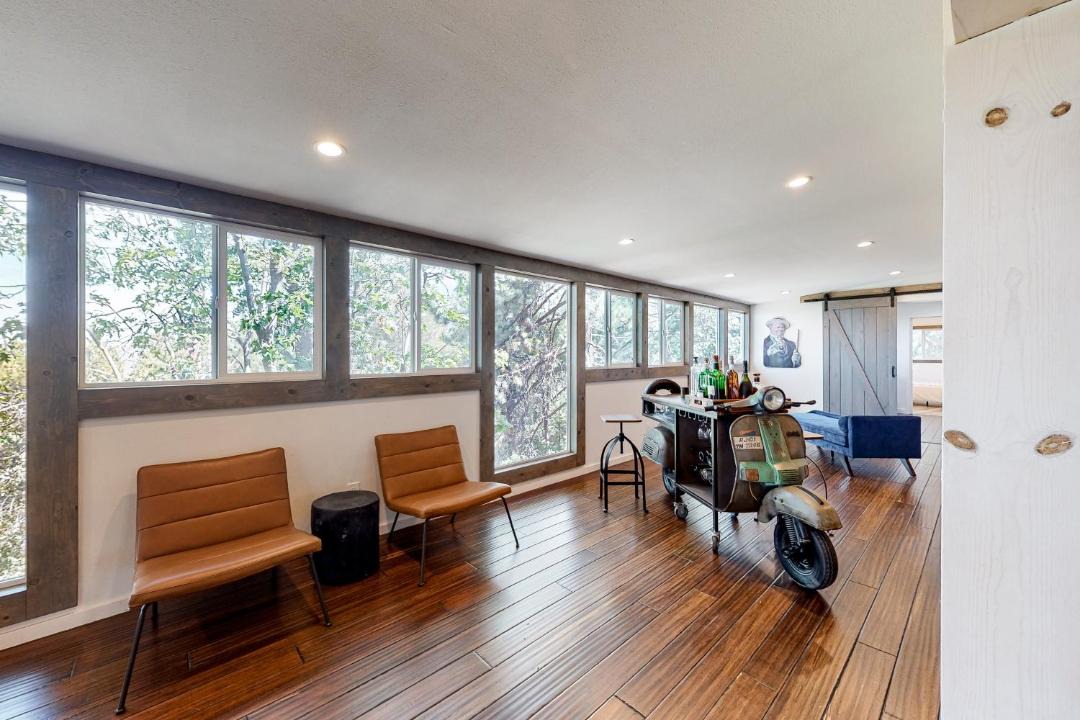 Photo of Livingroom in Idyllwild