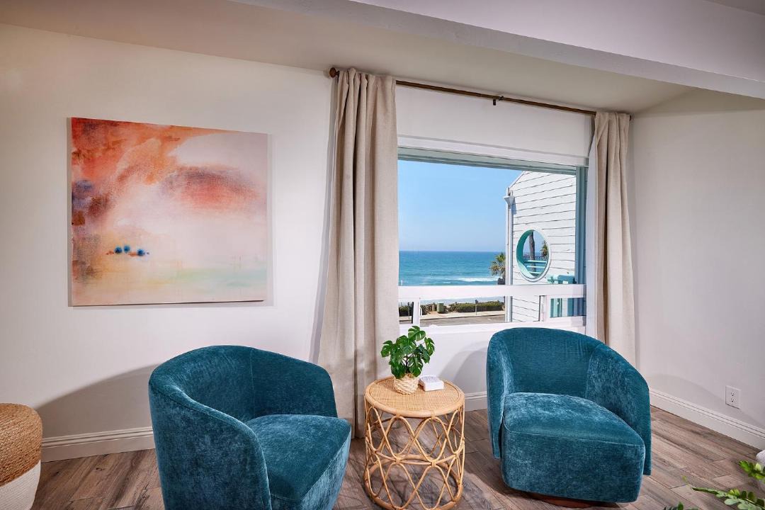 Photo of Livingroom in Townsite