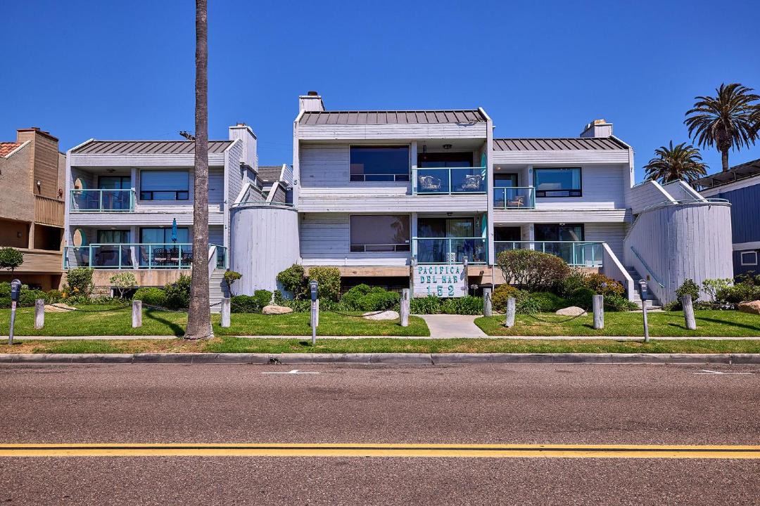 Photo of Buildings in Townsite