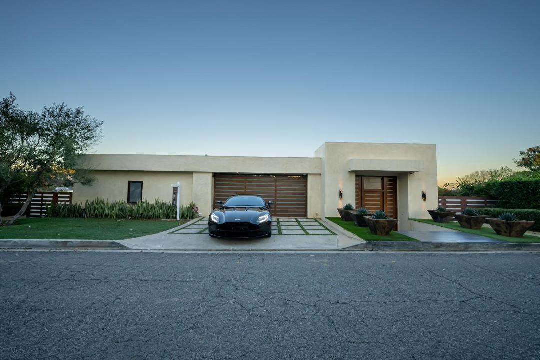 Photo of Buildings in Bel Air