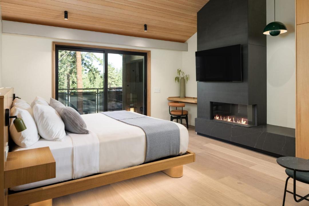 Photo of Bedroom in Lakeside Park