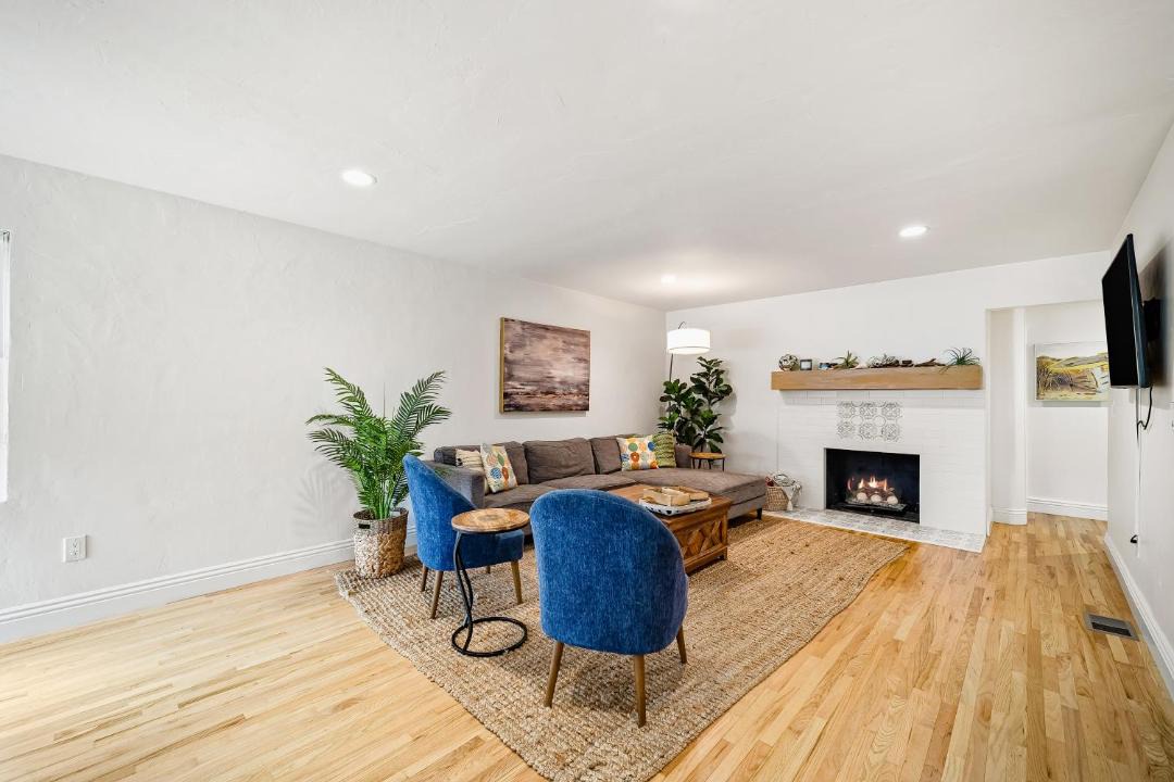 Photo of Livingroom in Lantern District