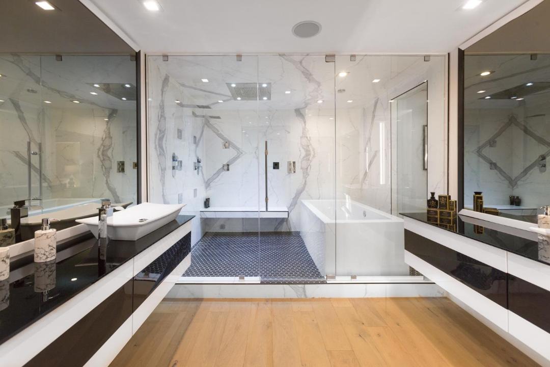 Photo of Kitchen in Hollywood Hills West