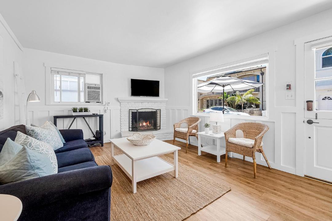 Photo of Livingroom in West Newport