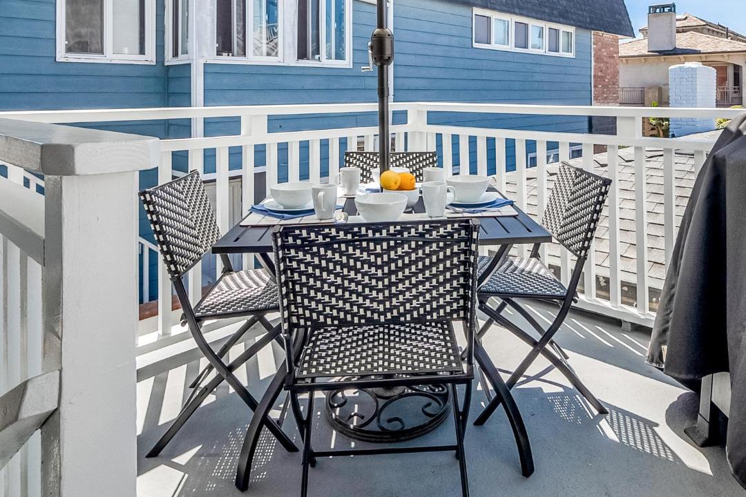 Photo of Patio Balcony in West Newport
