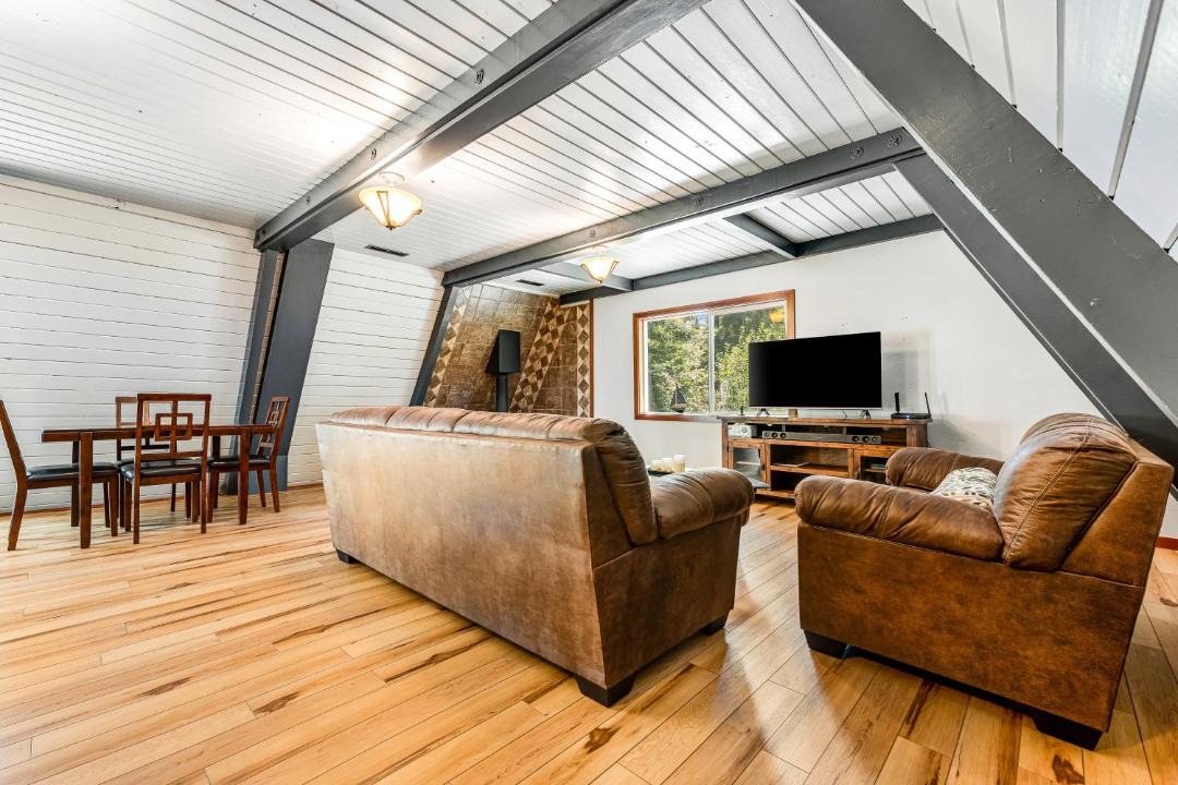Photo of Livingroom in Gualala