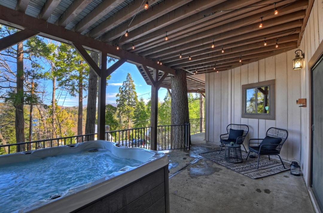 Photo of Others in Lake Arrowhead
