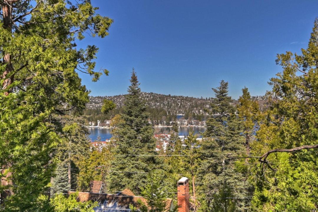Photo of Others in Lake Arrowhead