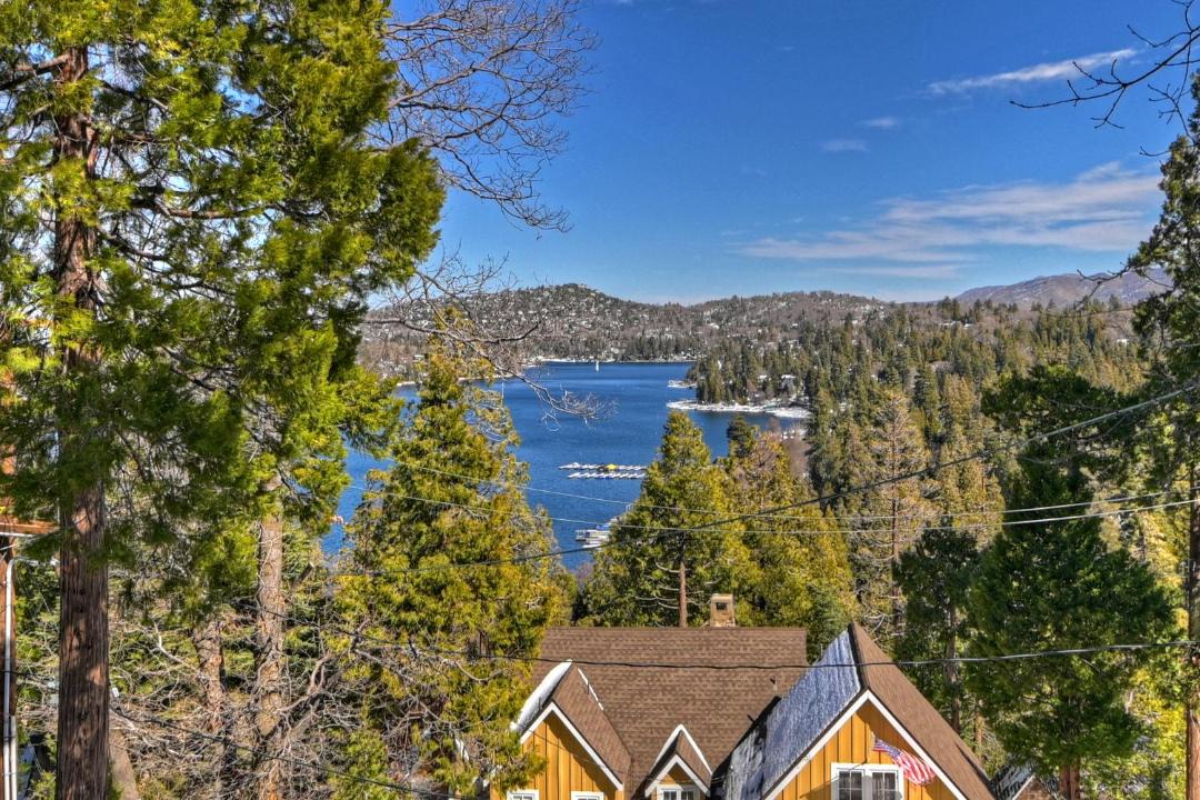Photo of Others in Lake Arrowhead