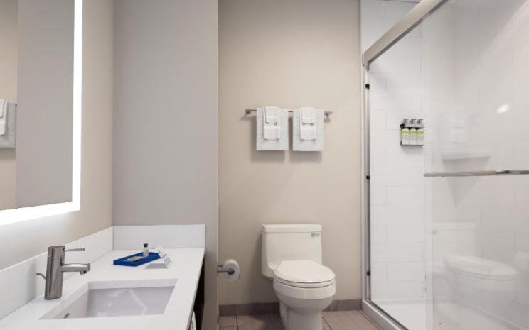 Photo of Bathroom in Harbor