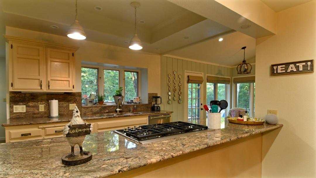 Photo of Livingroom in Coarsegold