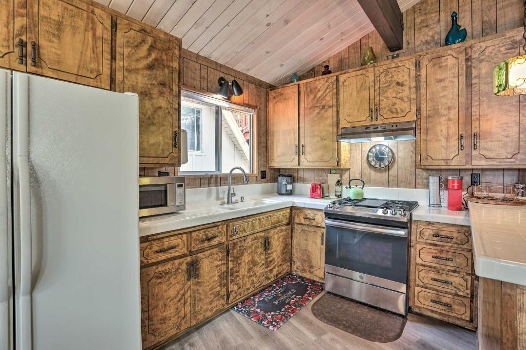 Photo of Kitchen in Arrowhead Villas