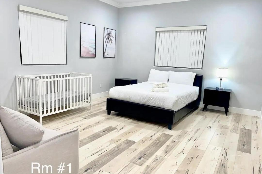 Photo of Bedroom in Midway City