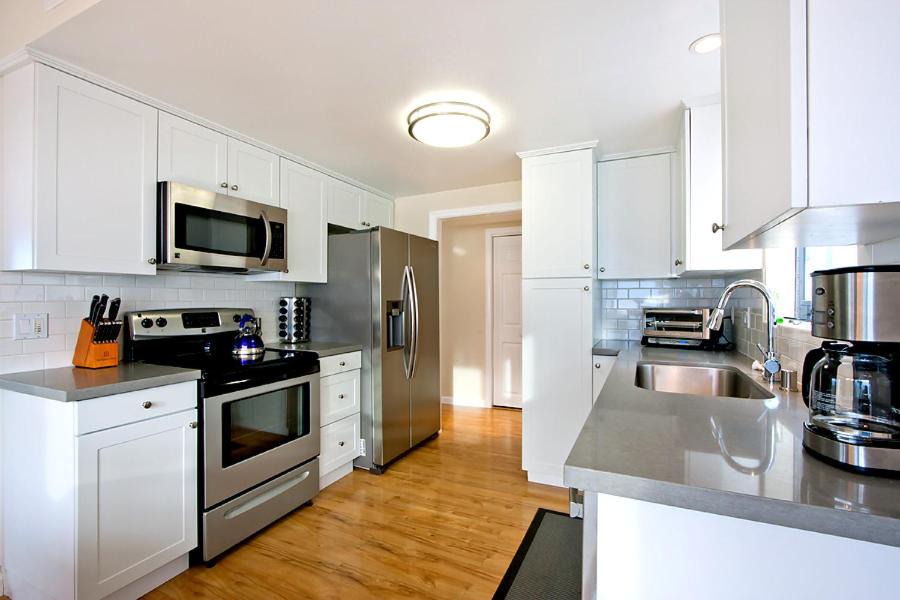 Photo of Kitchen in Sand Section
