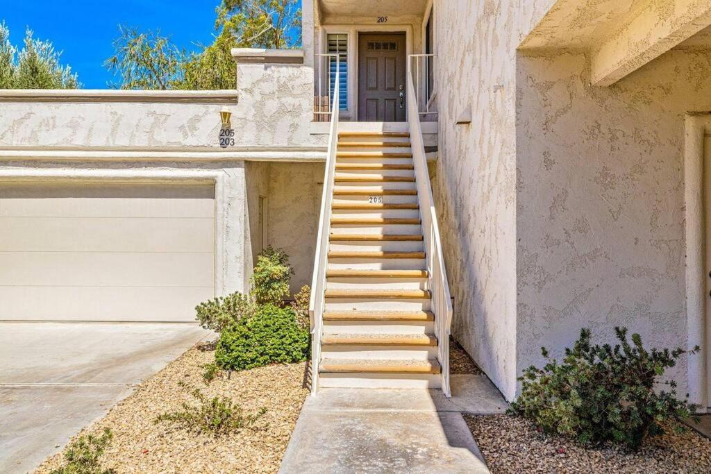Photo of Buildings in Palm Desert