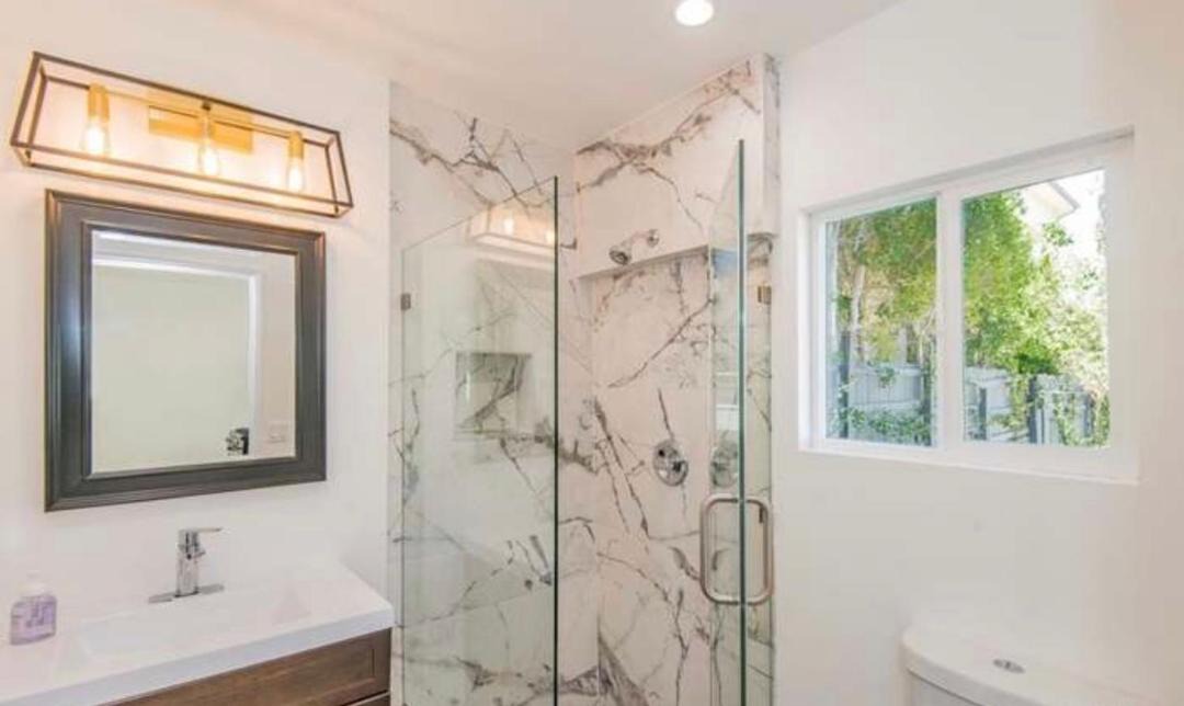 Photo of Bathroom in Encino