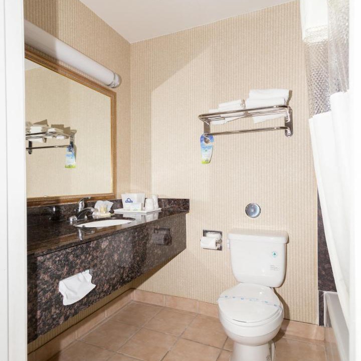 Photo of Bathroom in Artesia