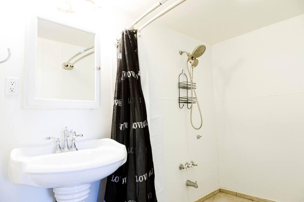Photo of Bathroom in Lomita