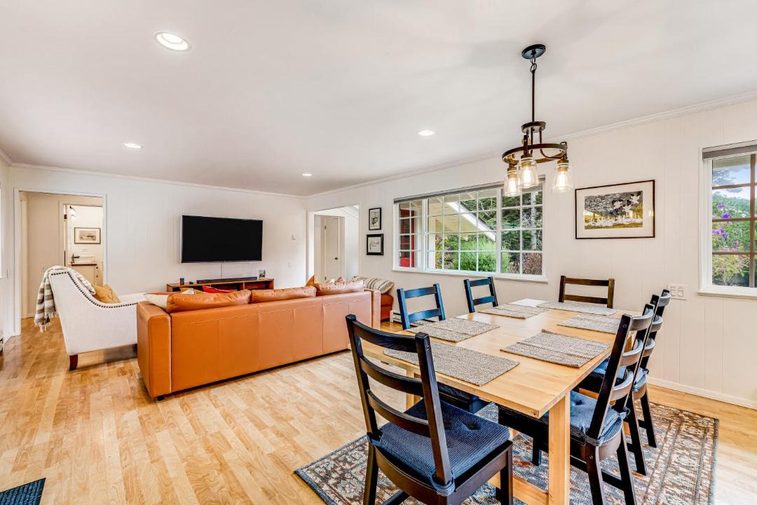 Photo of Livingroom in Mendocino