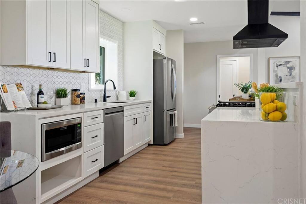 Photo of Kitchen in Woodland Hills