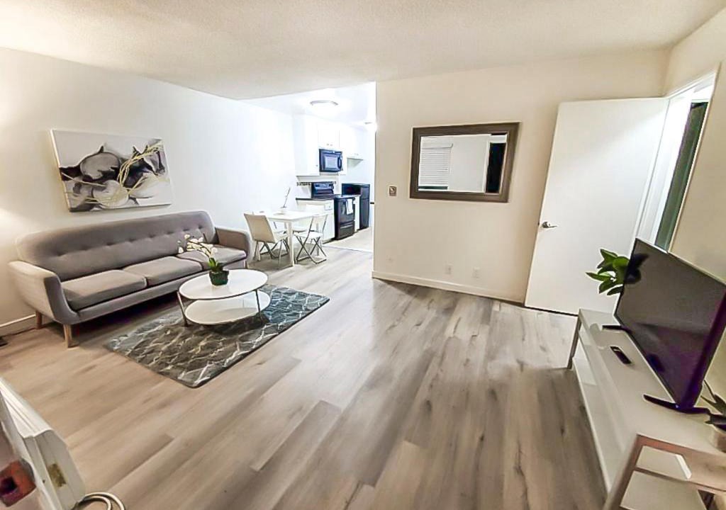 Photo of Livingroom in Studio City