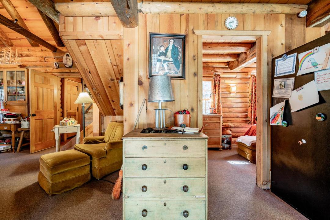 Photo of Livingroom in Pine Mountain Club