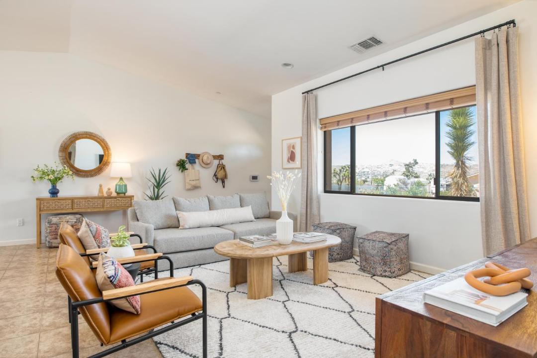 Photo of Livingroom in Yucca Valley