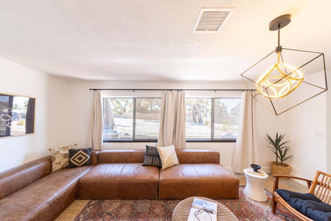 Photo of Livingroom in Yucca Valley