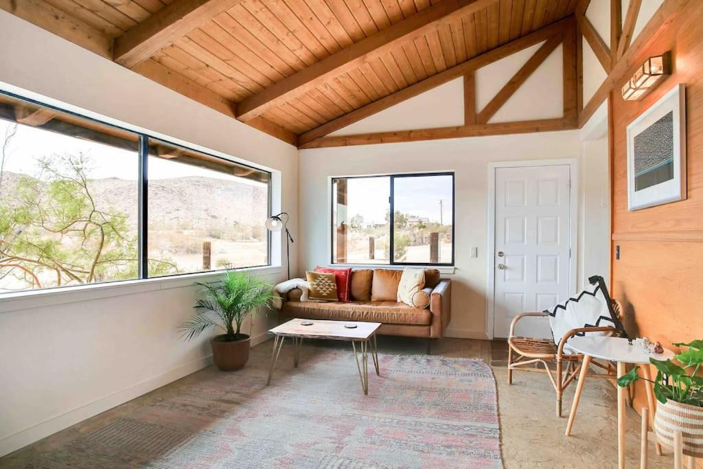 Photo of Livingroom in Joshua Tree