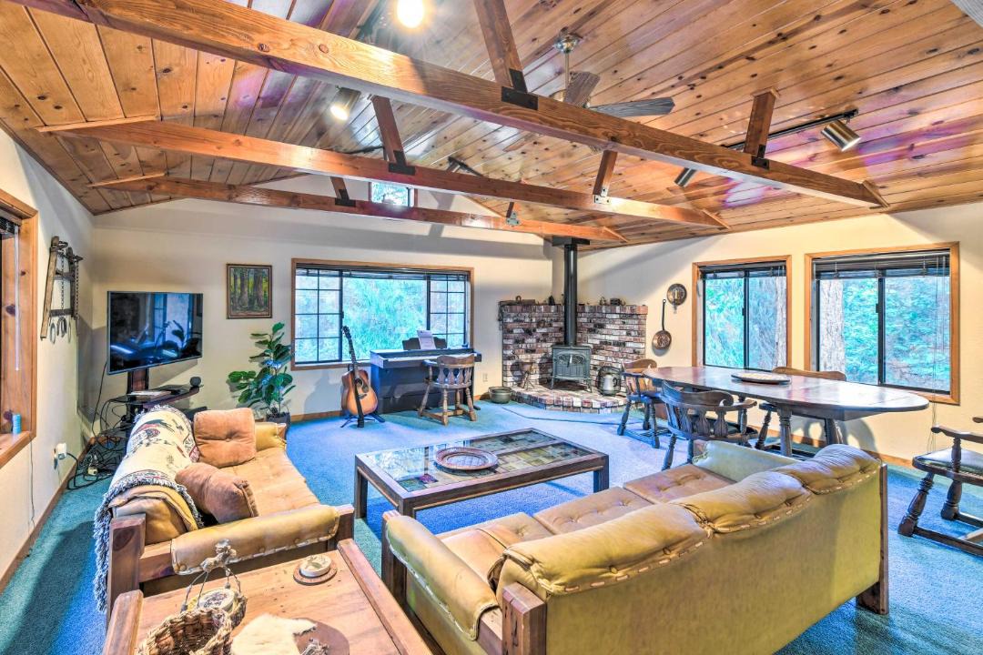 Photo of Livingroom in Glencoe