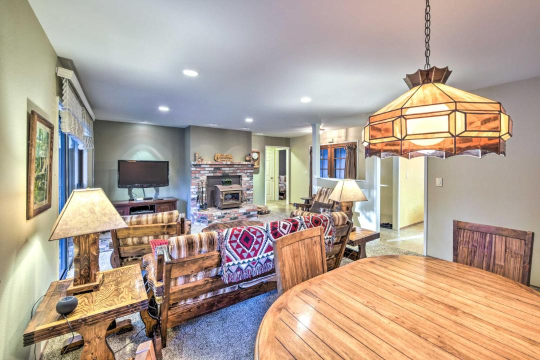 Photo of Livingroom in Glencoe