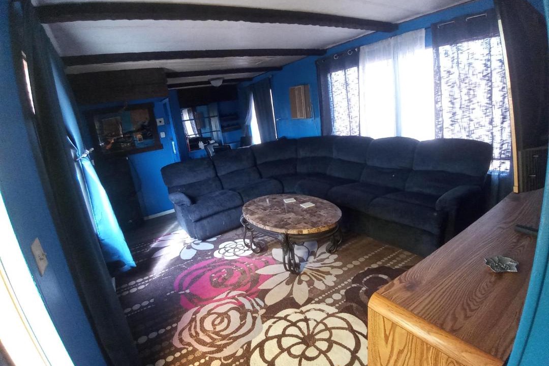 Photo of Livingroom in Apple Valley