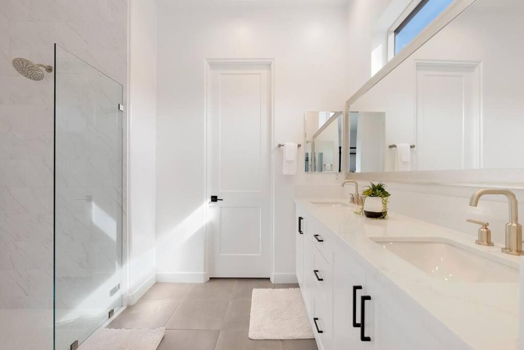 Photo of Bathroom in La Quinta