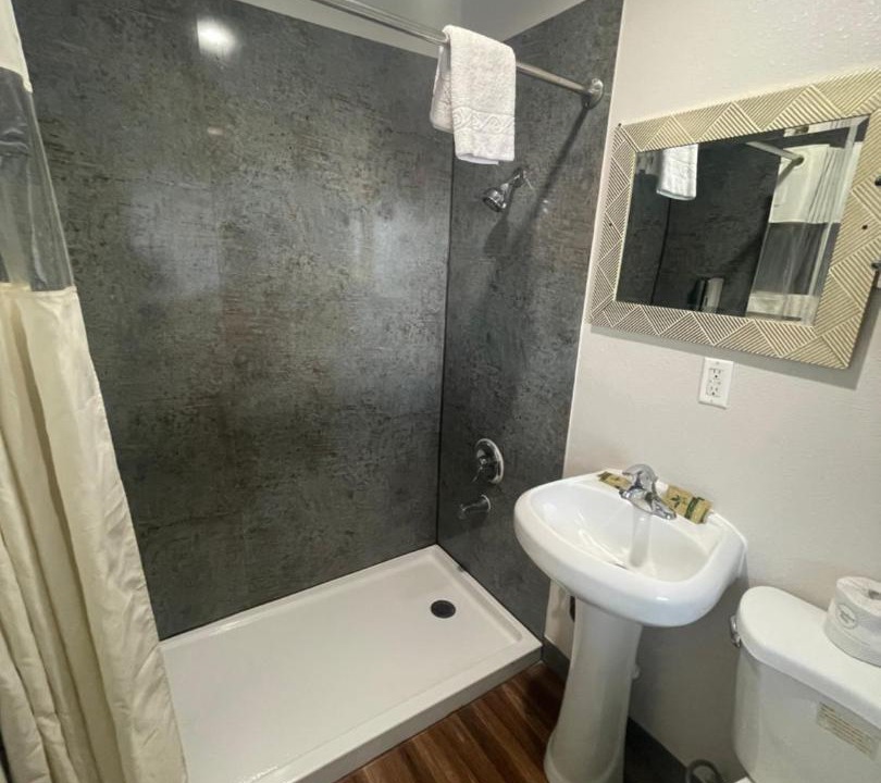 Photo of Bathroom in Alhambra
