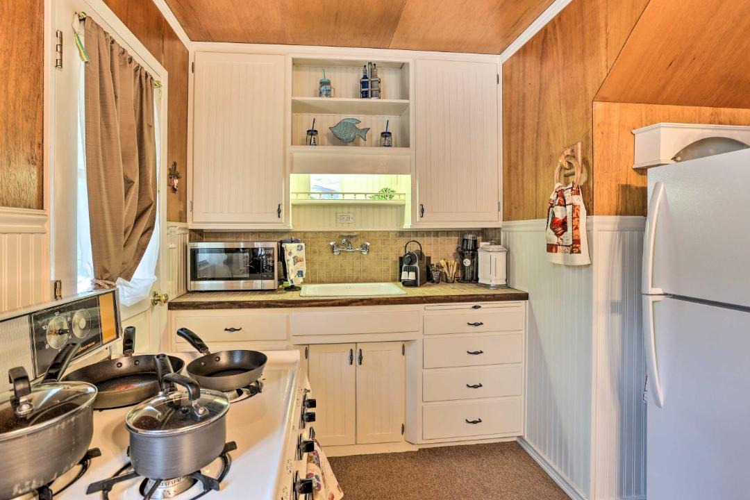 Photo of Kitchen in Crestline
