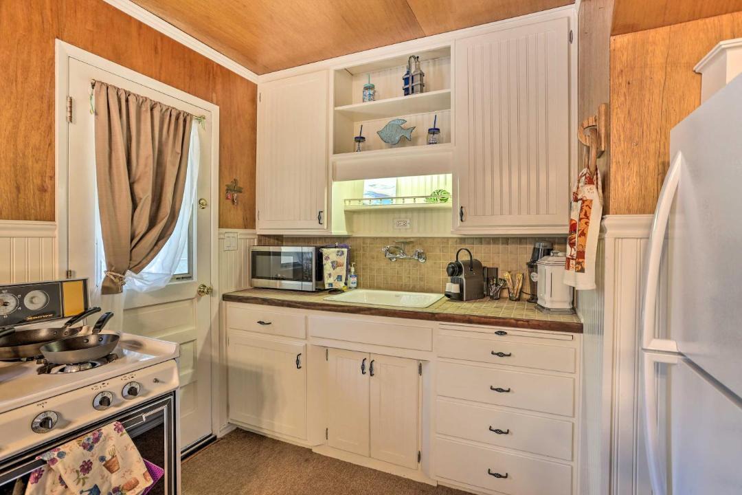 Photo of Kitchen in Crestline