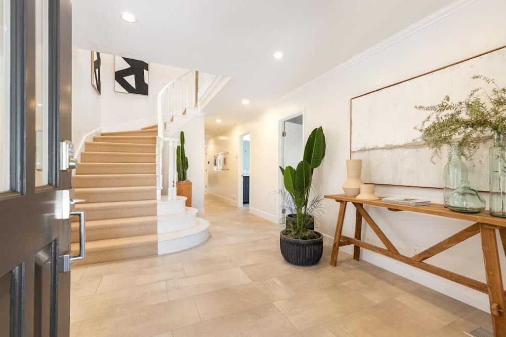Photo of Livingroom in Palm Desert