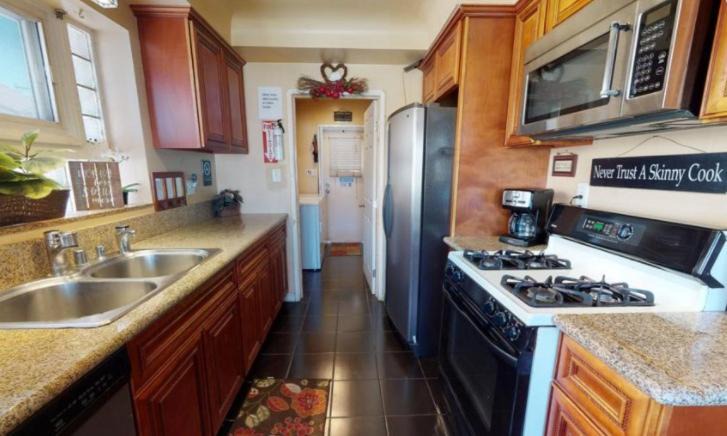 Photo of Kitchen in Inglewood