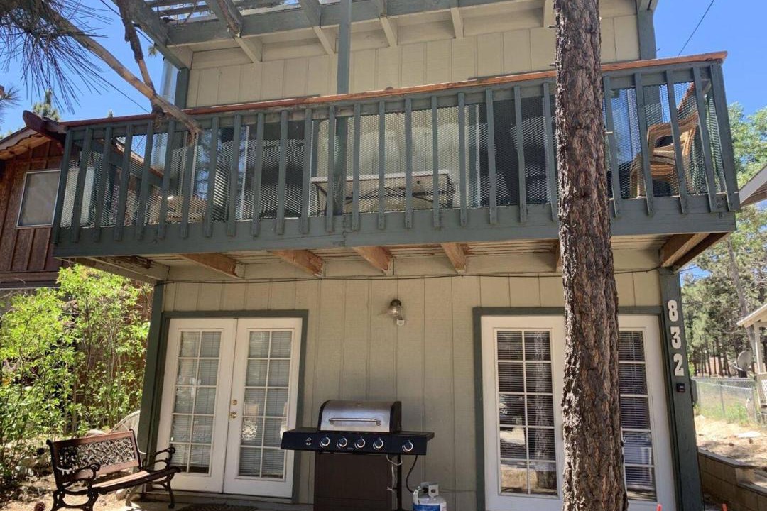 Photo of Buildings in Big Bear