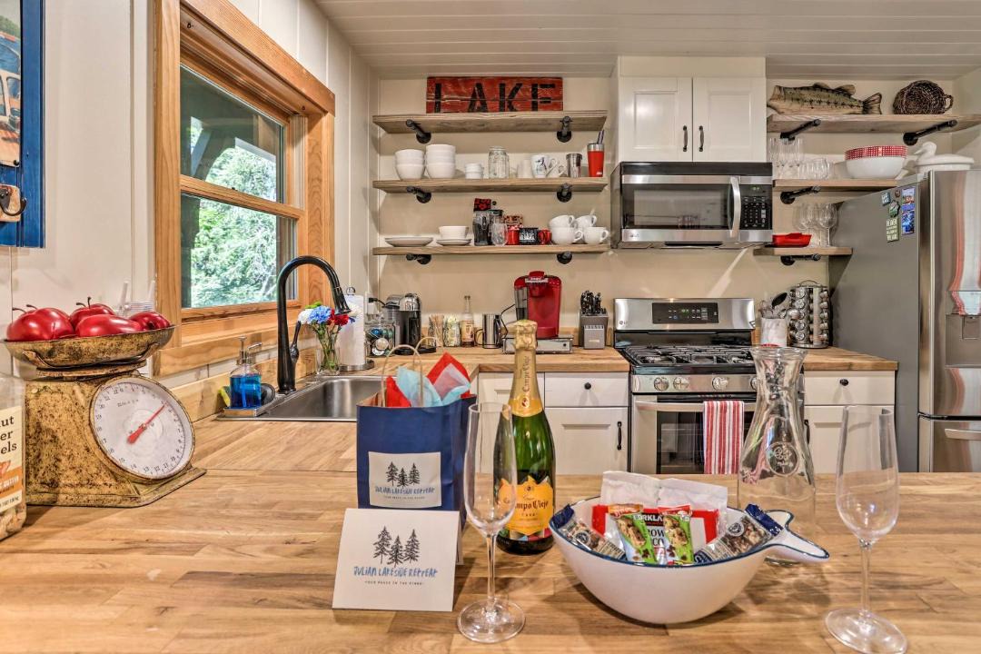 Photo of Kitchen in Cedar Glen