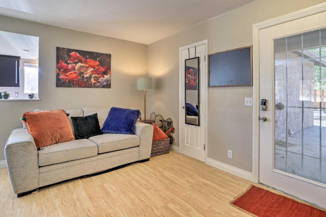 Photo of Livingroom in Joshua Tree