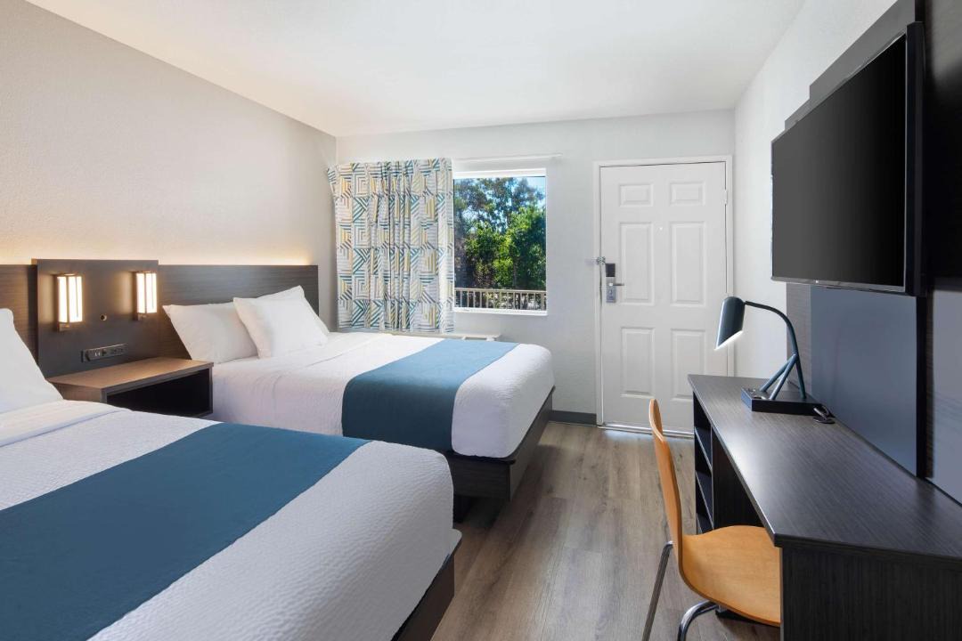 Photo of Bedroom in Woodland