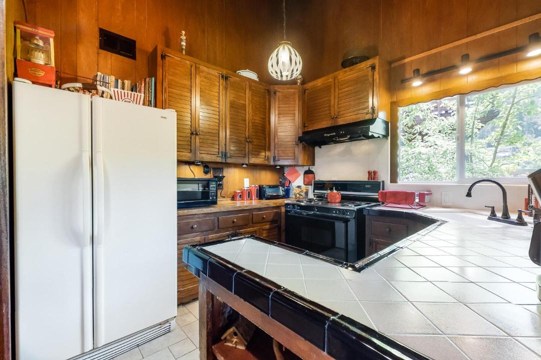 Photo of Kitchen in Crestline