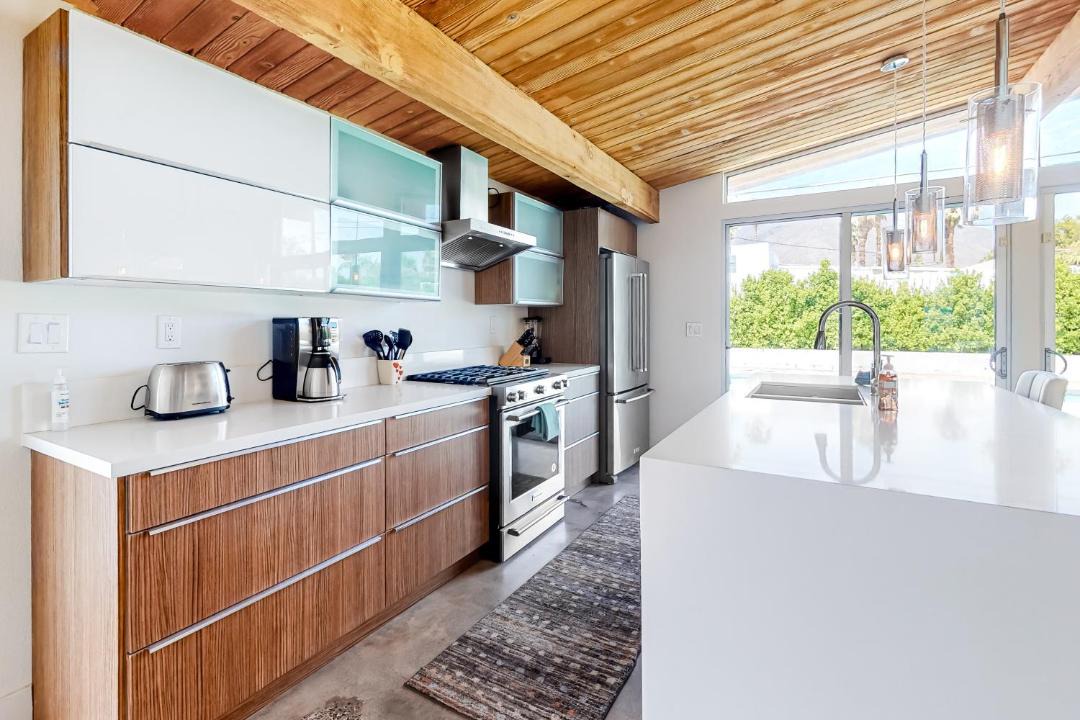 Photo of Kitchen in Racquet Club Estates
