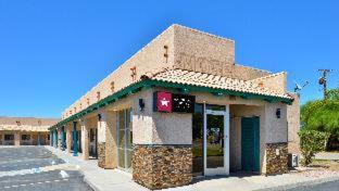 Photo of Others in Blythe