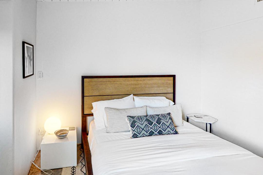 Photo of Bedroom in Racquet Club Estates